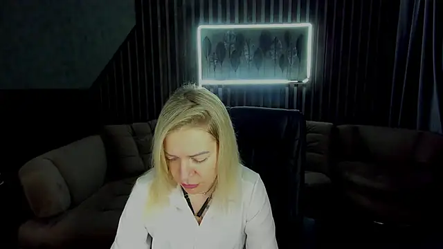 Anna Snows online show from 11, 10, 2025