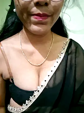 Snapshot of Telugu___Sexygirl___Naidu chatting on 16, 10, 2025 Telugu Sexygirl Naidu online show from 16, 10, 2025