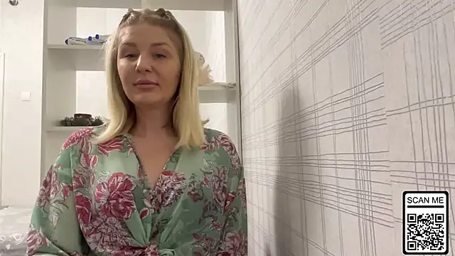 Blondie xoxoxo online show from 23, 11, 2025