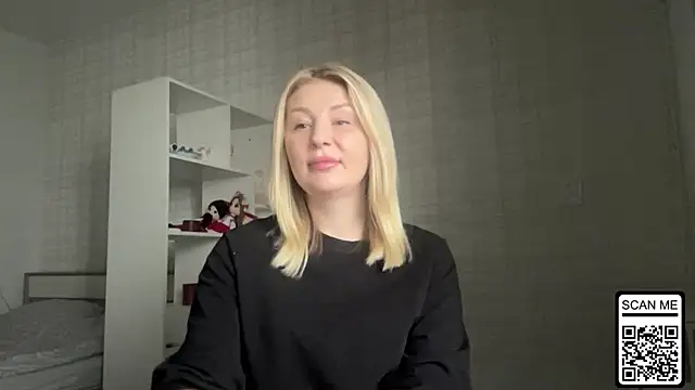 Blondie xoxoxo online show from 7, 2, 2026