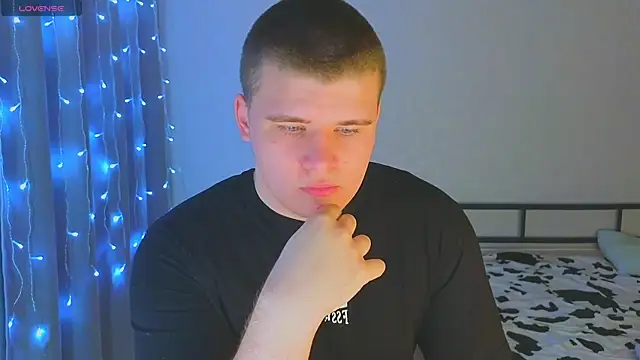 Snapshot of kittenmurr chatting on 23, 11, 2025 kittenmurr online show from 23, 11, 2025