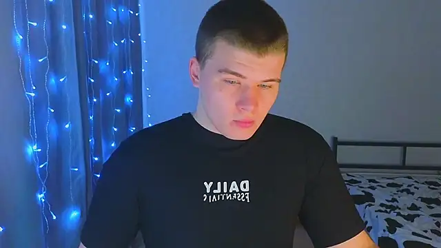 Snapshot of kittenmurr chatting on 27, 11, 2025 kittenmurr online show from 27, 11, 2025