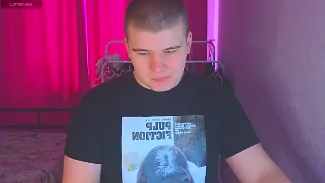 Snapshot of kittenmurr chatting on 5, 3, 2026 kittenmurr online show from 5, 3, 2026