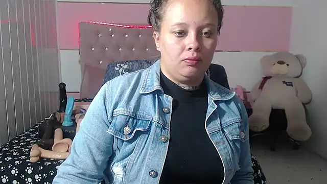 patty squirt  online show from 5, 3, 2025