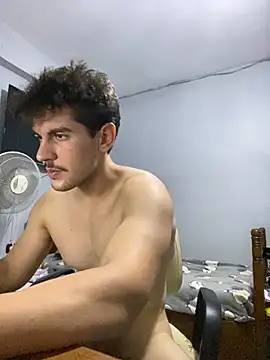 Snapshot of 23cmturkishD chatting on 22, 9, 2025 23cmturkishD online show from 22, 9, 2025