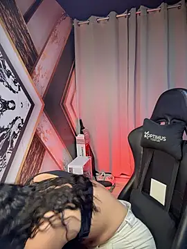 jenn fit online show from 5, 12, 2025