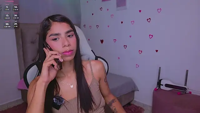 BrunetteAdams001 online show from 12, 3, 2026