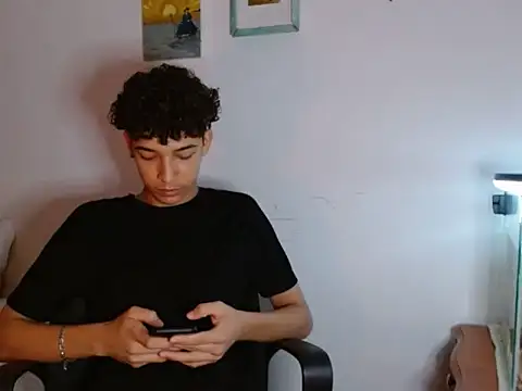 Snapshot of Xtremeplay_18 chatting on 30, 9, 2025 Xtremeplay 18 online show from 30, 9, 2025