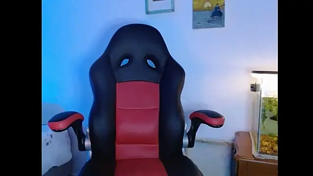 Snapshot of Xtremeplay_18 chatting on 16, 10, 2025 Xtremeplay 18 online show from 16, 10, 2025