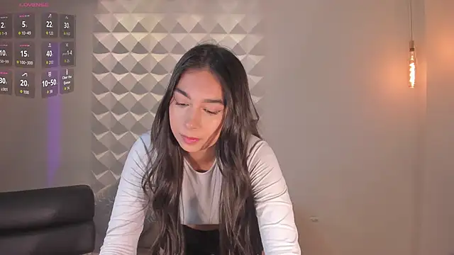 VeronicaBlue online show from 14, 9, 2025