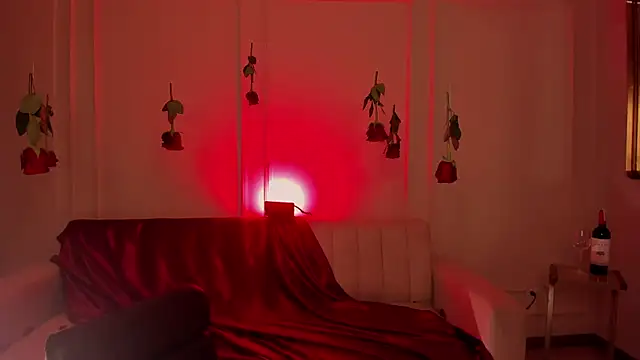 Snapshot of MaddisonTaylor1 chatting on 24, 10, 2025 MaddisonTaylor1 online show from 24, 10, 2025