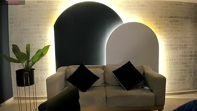 ScarlettBoss online show from 16, 12, 2025