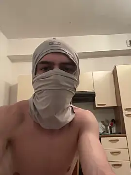 Snapshot of tok_lo24 chatting on 9, 10, 2025 tok lo24 online show from 9, 10, 2025