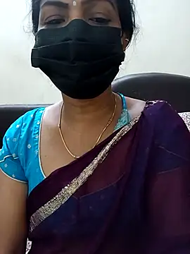 Snapshot of Rithya27 chatting on 19, 2, 2026 Rithya27 online show from 19, 2, 2026