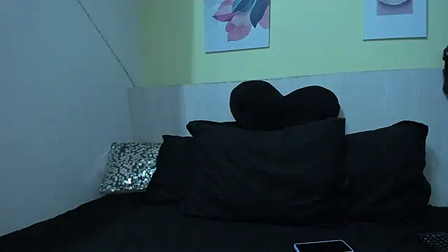 Snapshot of AtheneaArbelaez_ chatting on 15, 9, 2025 AtheneaArbelaez online show from 15, 9, 2025