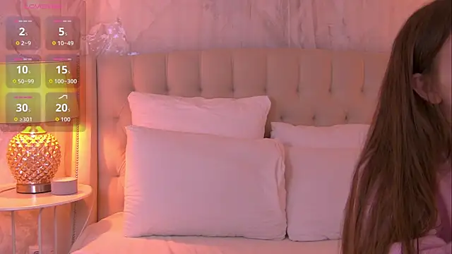 AshleyEvance online show from 11, 4, 2026