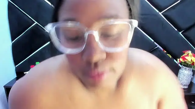 Bloom B online show from 13, 9, 2025