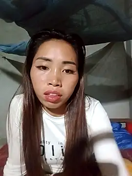 Snapshot of sulove_xx chatting on 11, 10, 2025 sulove xx online show from 11, 10, 2025
