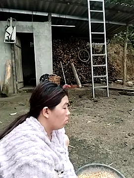 quynhkoolbae online show from 21, 3, 2026