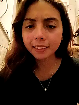 Snapshot of MoonBlueSex chatting on 5, 10, 2025 MoonBlueSex online show from 5, 10, 2025