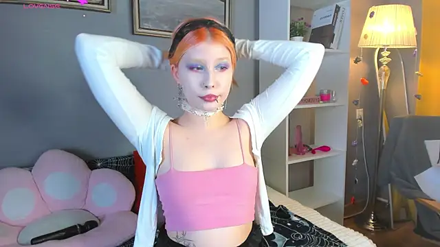 VelvetBlitz online show from 22, 12, 2025