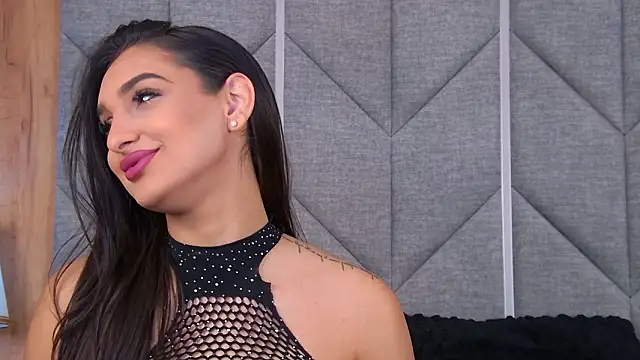 Snapshot of Kimberlymav chatting on 7, 2, 2026 Kimberlymav online show from 7, 2, 2026