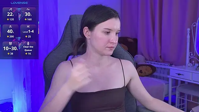 AgataWillis online show from 7, 4, 2026