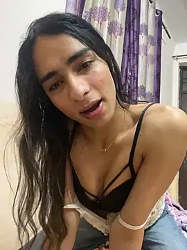 Snapshot of kaylee_demm chatting on 5, 2, 2026 kaylee demm online show from 5, 2, 2026