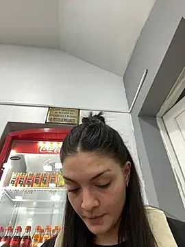 Danielaeliana online show from 12, 9, 2025