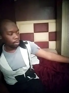 Snapshot of TinnyVsGiant chatting on 14, 9, 2025 TinnyVsGiant online show from 14, 9, 2025