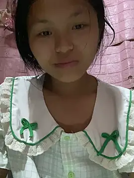 Snapshot of milo_bae chatting on 4, 5, 2026 milo bae online show from 4, 5, 2026