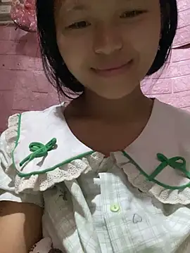 Snapshot of milo_bae chatting on 15, 5, 2026 milo bae online show from 15, 5, 2026