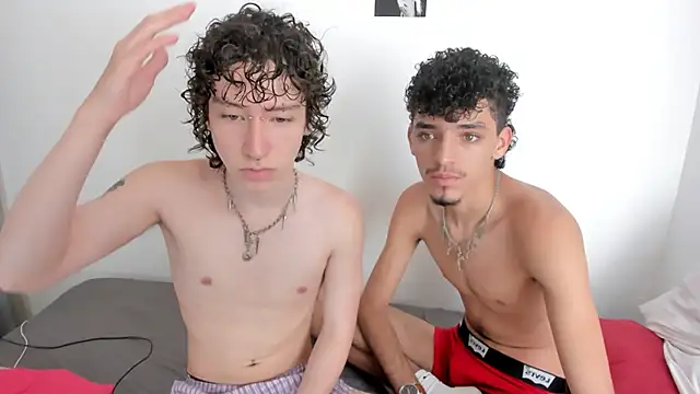 v3niceb1tch online show from 13, 9, 2025