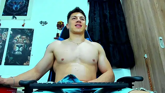 javiersexymann online show from 18, 3, 2025