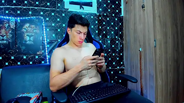 javiersexymann online show from 18, 9, 2025