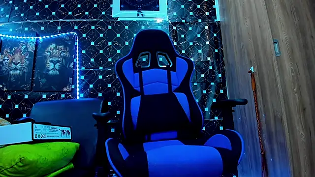 javiersexymann online show from 24, 9, 2025