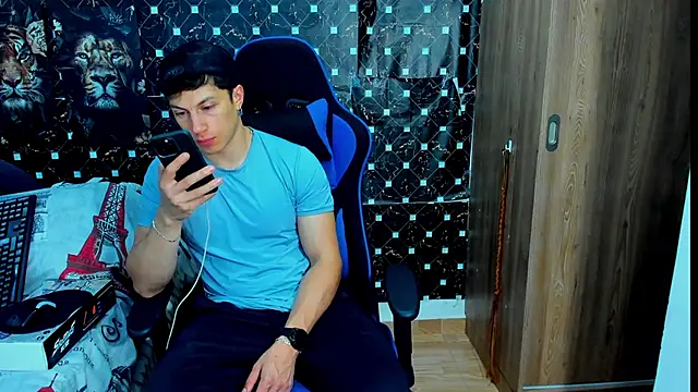 javiersexymann online show from 9, 1, 2026