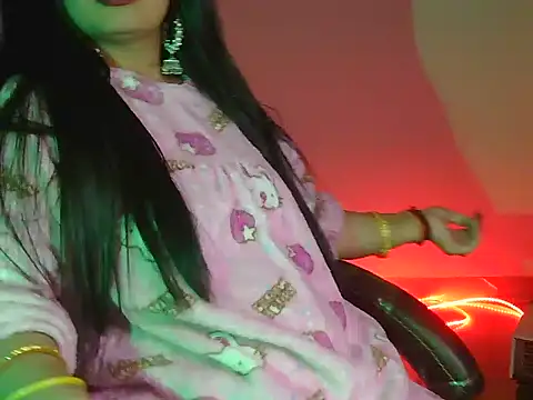 Snapshot of Hot_shaly chatting on 10, 11, 2025 Hot shaly online show from 10, 11, 2025