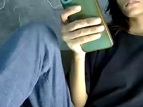 Snapshot of Your-muskan chatting on 29, 11, 2025 Your-muskan online show from 29, 11, 2025