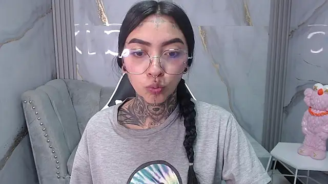 Snapshot of Ashley_Blum_v chatting on 24, 9, 2025 Ashley Blum v online show from 24, 9, 2025