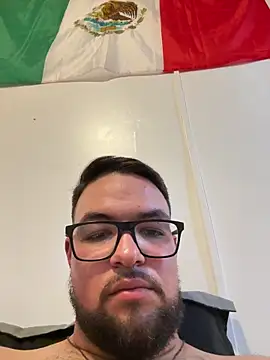 Snapshot of javier_89ER chatting on 1, 7, 2026 javier 89ER online show from 1, 7, 2026