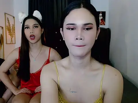 Snapshot of airyloove chatting on 17, 10, 2025 airyloove online show from 17, 10, 2025