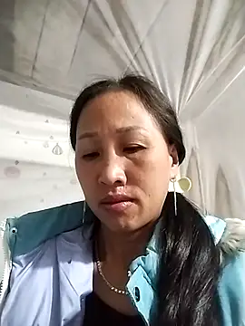 cute love00 online show from 22, 11, 2025