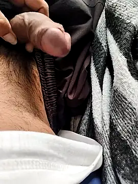 Sexyhotboy7inch online show from 24, 11, 2025