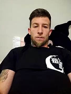 Snapshot of Couplesplay1 chatting on 3, 10, 2025 Couplesplay1 online show from 3, 10, 2025