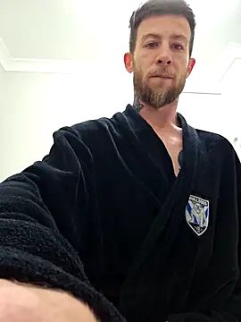 Snapshot of Couplesplay1 chatting on 7, 10, 2025 Couplesplay1 online show from 7, 10, 2025