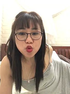 Vitamin sexy online show from 11, 1, 2026