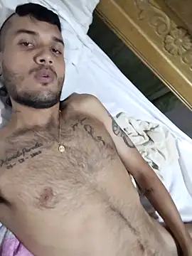 Snapshot of JuceAn14 chatting on 14, 11, 2025 JuceAn14 online show from 14, 11, 2025