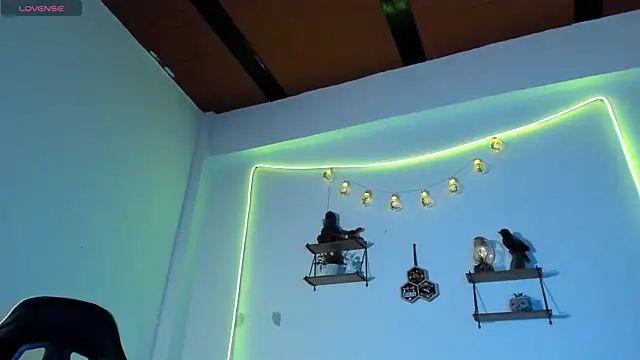 Snapshot of 77Neferkitty77 chatting on 13, 10, 2025 77Neferkitty77 online show from 13, 10, 2025