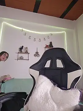 Snapshot of 77Neferkitty77 chatting on 20, 10, 2025 77Neferkitty77 online show from 20, 10, 2025